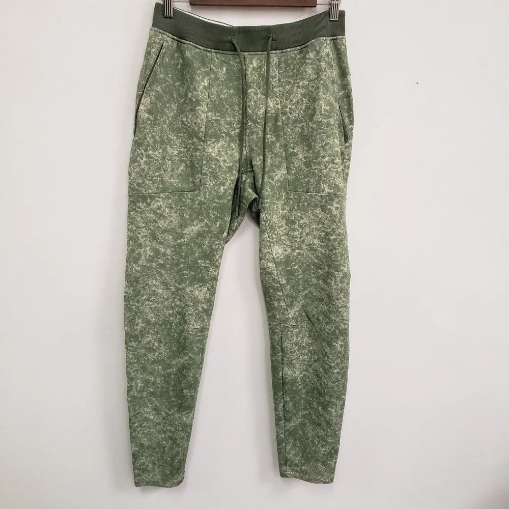 Lululemon Mens ABC Joggers Size M Warpstreme Pants Green Print Tapered Pockets - Picture 1 of 13